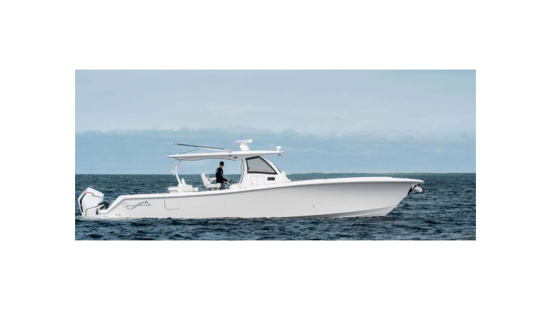 43’ Blackwater Luxury Fishing Boat